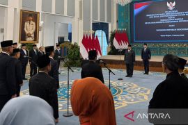 Prabowo lantik Dedy Prasetyo jadi Kepala Badan Reforma Agraria
