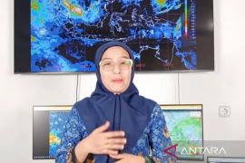 Cuaca besok sebagian besar wilayah Sumatera Utara diguyur hujan