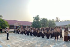 Polres Poso edukasi anak didik tentang keselamatan berlalu lintas