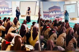 SERASI hadir di SMAN 5 Padang, Tim PkM Unbrah perkuat literasi kesehatan reproduksi remaja berbasis sains, akhlak, dan agama