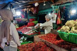 Harga cabai naik di Pasar Baruga Kendari, bawang masih bertahan