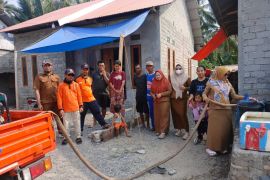 BPBD Gorontalo Utara distribusi air bersih ke wilayah pesisir barat