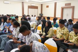Dispora Mimika edukasi generasi muda bahaya penyalahgunaan narkoba