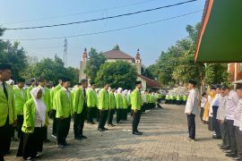 Kolaborasi kampus dan sekolah mitra, PLP II FTIK UIN Walisongo perkuat kualitas calon pendidik