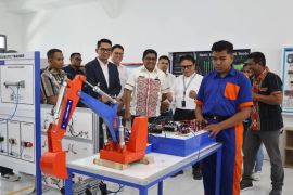 Bupati Sumba Timur mendorong kolaborasi pendidikan vokasi dan dunia kerja