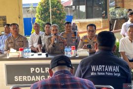 Kapolres Sergai imbau warga tak prank layanan 110, puluhan panggilan hanya dua yang valid