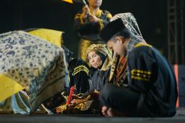 Tari Ratok Mayik ka Turun dimainkan pada Saraso Fest 2026