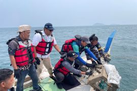 Dinas Perikanan Belitung apresiasi PT Timah tenggelamkan atraktor cumi