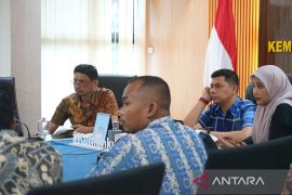 Kanwil Kemenkum Riau ikuti Forum Pengaduan Pelayanan Publik PASTI ADA SOLUSI Episode 19