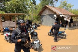 Polres Pamekasan buru pemilik bilik yang diduga jadi tempat pesta sabu