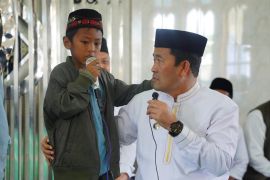 Bupati ajak masjid di Aceh Tengah rutin santuni anak yatim