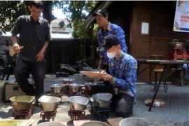 Disdag Kota Madiun layani tera ulang alat ukur warga tiap kelurahan