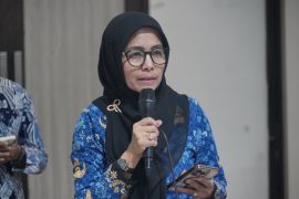 Dinsos Garut membantu pemulangan satu korban baru insiden KM Virgo