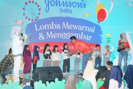 Serunya lomba mewarnai Alfamart dan Johnson's Baby, diikuti 1.200 anak di Medan
