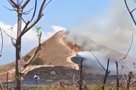Kebakaran hanguskan lima hektare Kawasan Wisata Pulau Kenawa-Sumbawa Barat