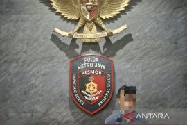 Polda Metro Jaya amankan ponsel-laptop milik korban pencurian di KRL