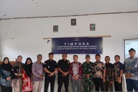 Perkuat pengawasan hingga tingkat desa, Imigrasi Tanjung Jabung Barat gelar TIMPORA di Muara Papalik