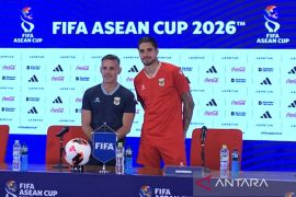 Presiden FIFA dan Ketum PSSI Erick meninjau SUGBK jelang final ASEAN Cup
