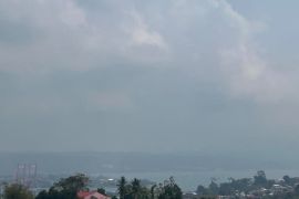 Dinkes Ambon minta lansia dan penderita asma kurangi aktivitas di luar