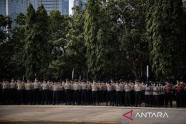 Polda Metro Jaya menyiagakan 11.261 personel pengamanan aksi buruh di DPR