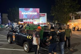 DLH Belitung kumpulkan 235 kilogram sampah nobar Indonesia vs Thailand di Bundaran Satam