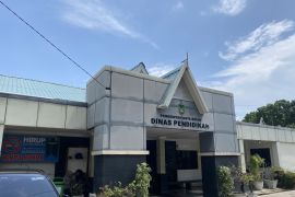 Pemkot Batam berlakukan BDR lagi mulai besok akibat kabut asap