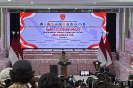 Prabowo: Satgas PKH selamatkan kekayaan negara untuk naikkan gaji guru
