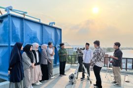Tim Astrofotografer Planetarium UIN Walisongo bekali peserta magang kemampuan teknis simulasi pergerakan teleskop