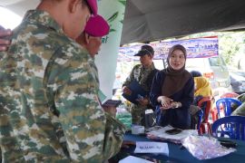 SGN salurkan 16,5 ton gula Nusakita untuk baksos TNI