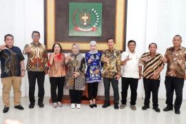 Plt. Bupati Langkat Tiorita Buka jalan investasi, Rapala siap bangun jembatan Rp1 Miliar
