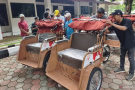120 penarik becak di Kabupaten Bogor bakal peroleh becak listrik bantuan Presiden Prabowo