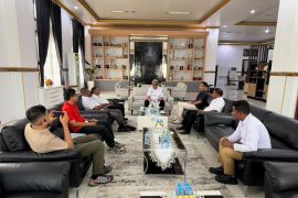 PLN - Pemkab Maluku Tenggara bersama para raja perkuat keandalan listrik bagi masyarakat