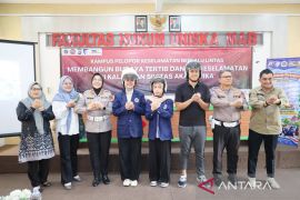 Edukasi mahasiswa, Dirlantas Polda Kalsel wujudkan polisi bersama masyarakat