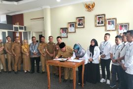PLN UP3 Pringsewu perkuat kolaborasi dengan Pemkab Tanggamus melalui MoU PBJT
