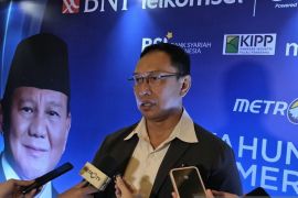 Bulog tunggu perintah untuk segera salurkan bantuan beras 30 kg per keluarga