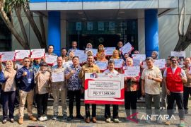 Kota Bogor salurkan donasi Rp111,5 juta untuk bantu pendidikan korban gempa NTT