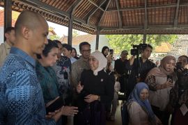 Menteri Meutya ungkap Bali paling "gercep" daftar Perlinsos
