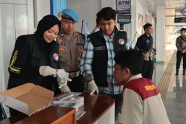 Polres Wonosobo tes urine pengemudi