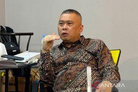 Menhub kaji aturan tarif angkutan logistik di darat demi keselamatan