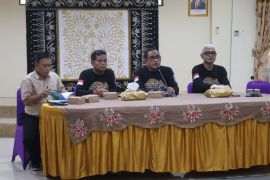 Bupati HSU bahas 55 usulan sumur bor JIAT