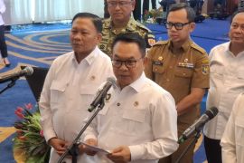 Lobster seed task force told to trace smuggling financiers