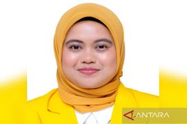 Indah Annisa siap maju sebagai calon Ketua Golkar Madina
