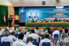 Wamendiktisaintek: Perguruan tinggi harus jadi pusat solusi masyarakat