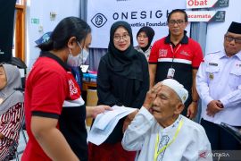 Pemkab Banyuwangi dan JFF gelar operasi mata katarak gratis