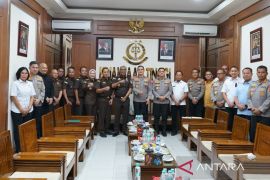 Kajati Sumut dan Kapolda perkuat sinergi penegakan hukum profesional dan humanis