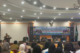 DinasKBP3A Sintang libatkan masyarakat cegah kekerasan anak