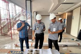 Kakanwil Kemenkum Babel tinjau progres renovasi gedung kantor