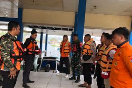 Tim SAR cari perahu motor hilang kontak di perairan Kabupaten Banggai Laut