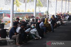 Bandara Pattimura batalkan 17 penerbangan akibat kabut asap karhutla picu jarak pandang menurun