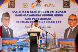 Komisi XI DPR ajak santri melek literasi keuangan